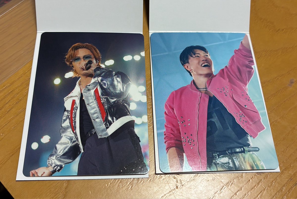 サナポン tweet media