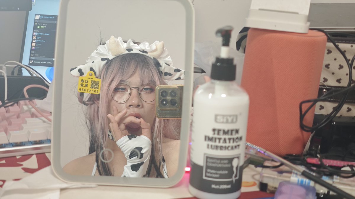 GwnBz's tweet photo. 怎么说呢……换好衣服该去榨乳了（），什么没有奶子？那怎么榨？至于怎么榨……榨哪里……那就不是你该关心的了 https://t.co/gNeMeCZqX3