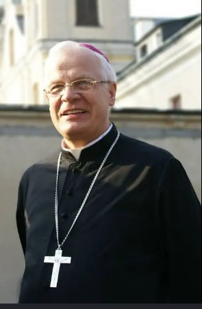 Piotr Semka tweet media