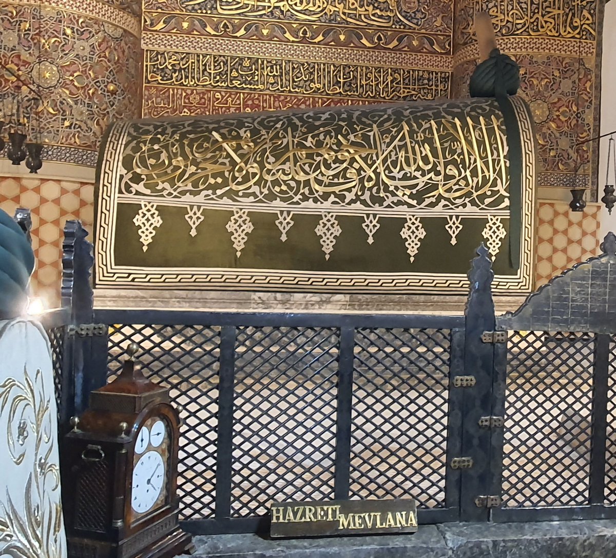 _MD1453's tweet photo. Konya 📍

Mevlânâ Hazretlerinin Türbesi ve Alâeddin Keykubat Camii

The tomb of Mevlânâ Rûmî Hz and Alâeddin Keykubat Mosque in Konya, which houses the tombs of eight Sultans of the Seljuk State. https://t.co/Dswvgc81fY