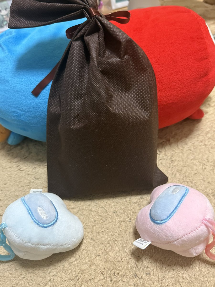 アカツキ tweet media