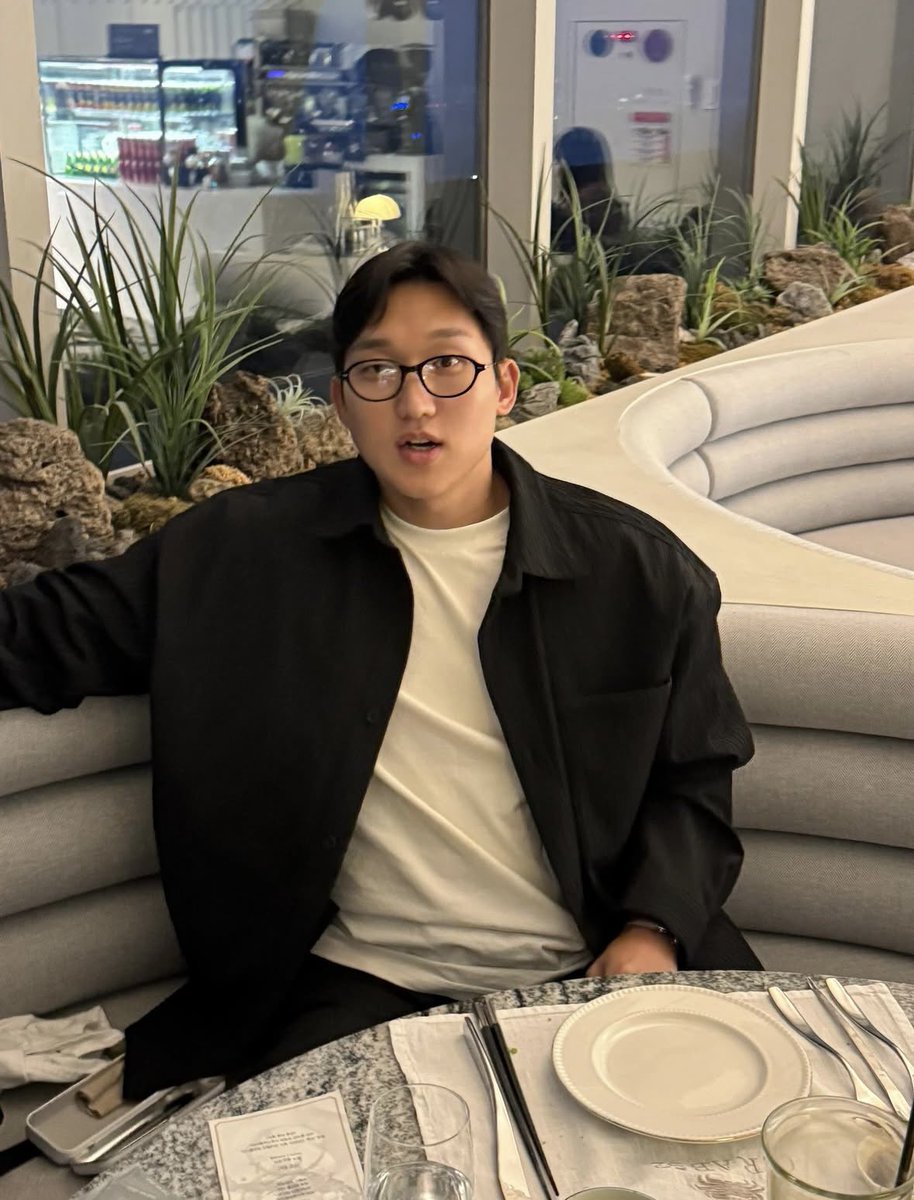 해이.. tweet media