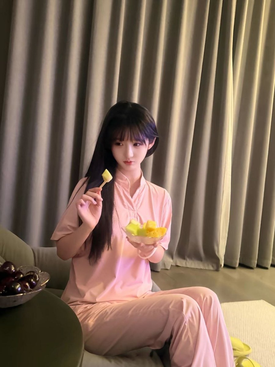 安琪拉的大棒 tweet media
