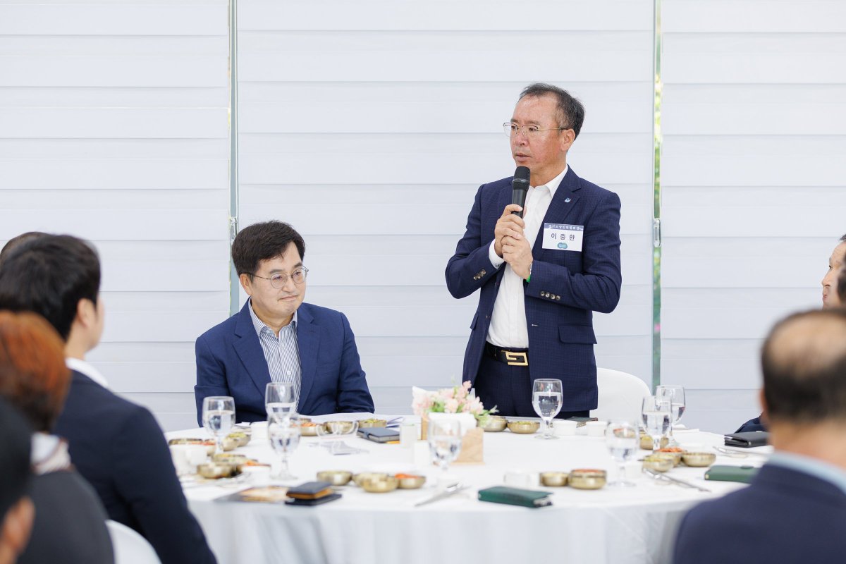 김동연 tweet media