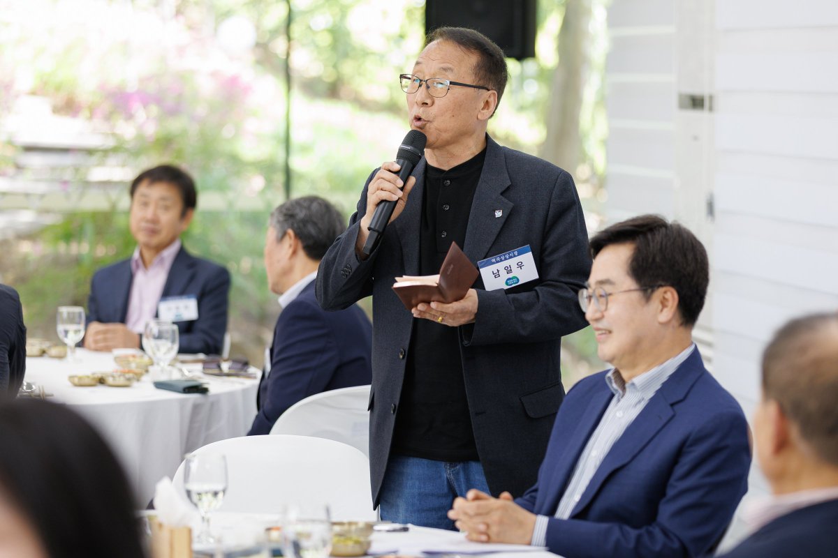 김동연 tweet media