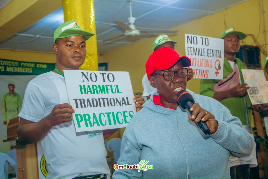 osunofficial's tweet image. NYSC Osun sensitises corps members on gender equality at Ede Camp. 💬 Emphasis on equal rights, ending harmful practices, and speaking out against abuse. Corps members urged to be advocates in their host communities.
#NYSC #OsunNYSC #GenderEquality #EndGBV #SayNoToAbuse