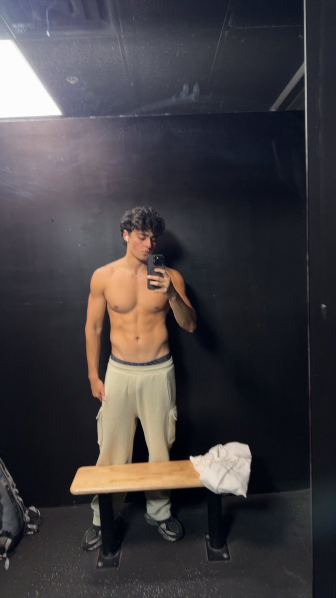 Silasnta's tweet image. Done✅ #gym #fit #fitness