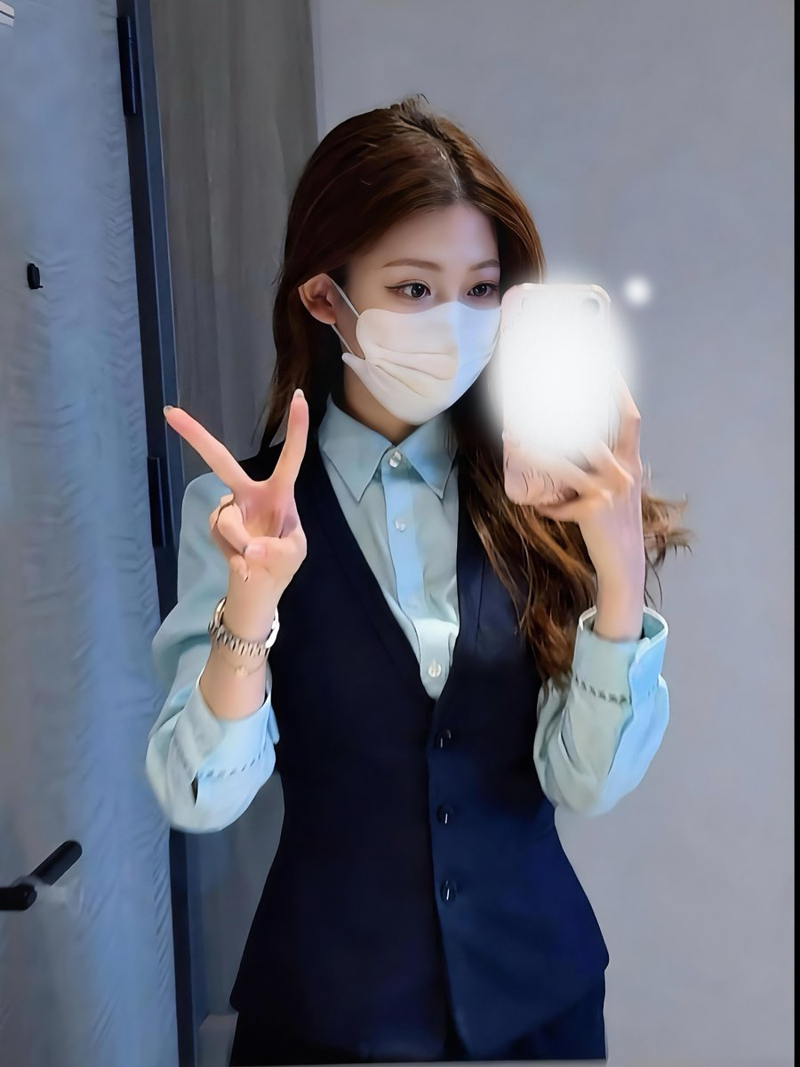 邮政小曼✨ tweet media
