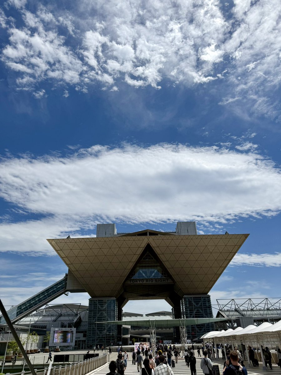 みか・さのすけ tweet media