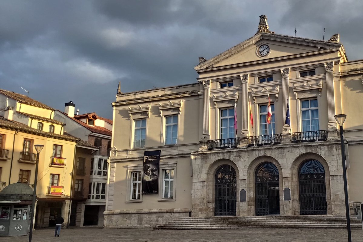 PalenciaAyto's tweet image. El @CienciaGob ha concedido a #Palencia la #distinción de #CiudadCienciaInnovación, un reconocimiento que incorpora a la capital en la #RedInnpulso y que premia su apuesta por políticas #innovadoras enfocadas en la mejora de la vida de los ciudadanos
aytopalencia.es/noticia/palenc…
