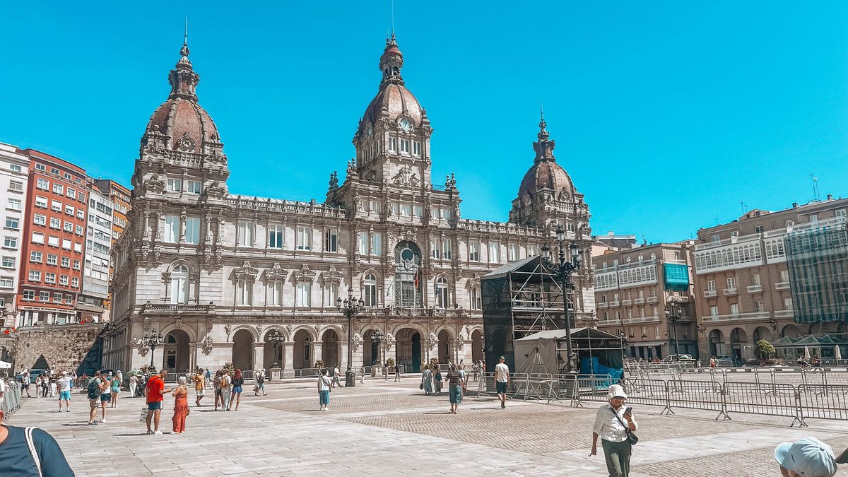 rayjac79's tweet image. A Coruña, Spain. What a beautiful city with some fantastic architecture! #ACoruña #Spain #Travel 🇪🇸🇪🇸