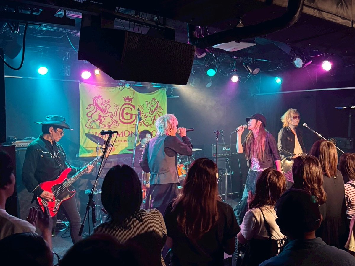 Shandy12cm's tweet photo. 5/3 シナモンズゴッド コウキヤマシタ生誕祭ありがとうございました！！
沢山の人が来てくれて嬉しかったよ〜

ライブも大盛り上がり
ゲストの井上昌己さんとジョンさんのデュエットも最高だった

関わってくれたみんなに感謝！ https://t.co/VpJgV0oGMk