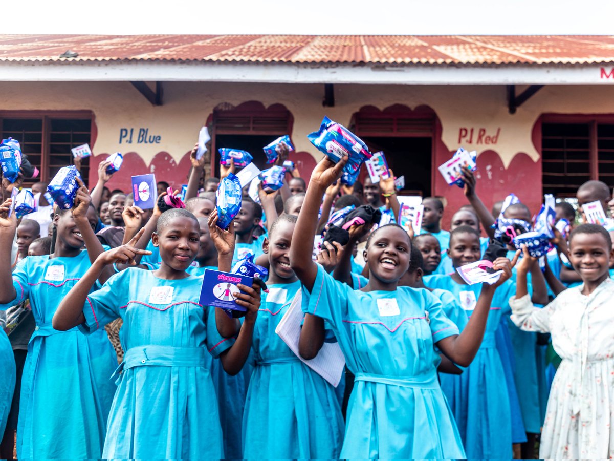 JINJANYPA's tweet photo. Restoring hope and building communities together 
Last week,we visited Bussede S.S and Namaganga Primary School, where we provided menstrual health education and distributed sanitary pads to girls in need.

This activity was made possible with the support of  @SpireJim,@AFRIpads https://t.co/fz5wqpvzRu