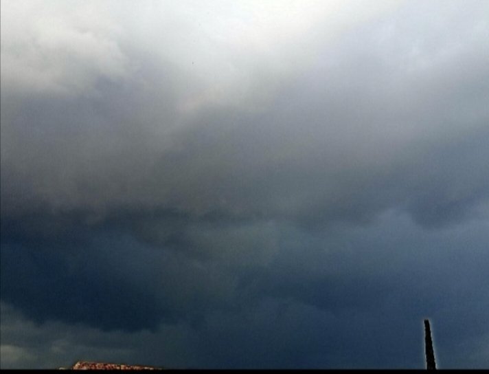 000001kashmiri's tweet image. Too Awesome 😍⛈️
#weather #Barish #kashmir