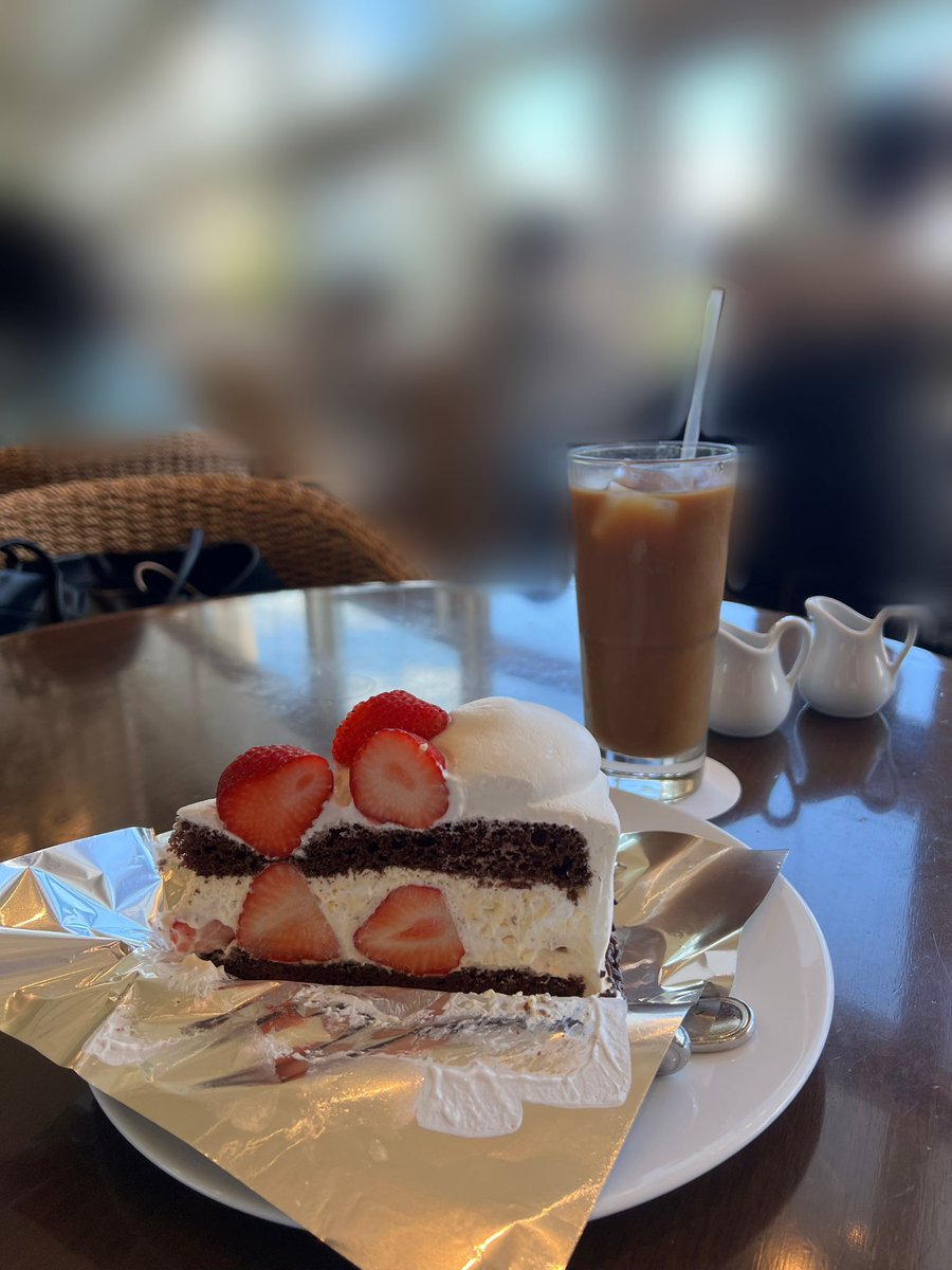 maru10844's tweet photo. 自分のための日🎶
一人で好きな物食べて欲しかったもの買って課題までやりました👍🏻🤍
めっちゃ充実してて楽しかった🎀
 #日常垢 https://t.co/CHmBusvbQE