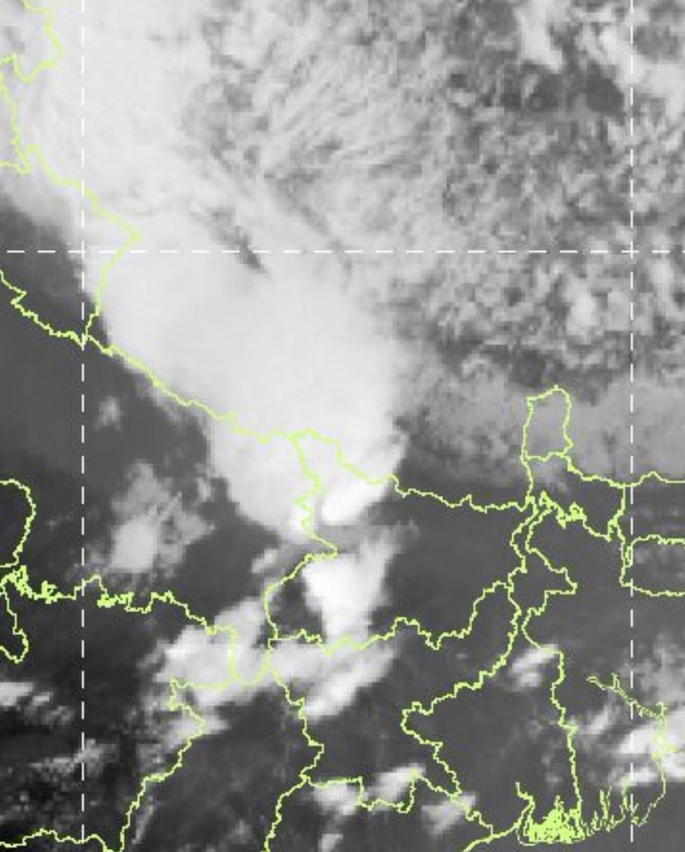 impapushah's tweet photo. Live Weather Update : Light to heavy rainfall with thunderstorms and wind across western, central parts &amp; eastern parts of Nepal in the next few hours.

Image credit:- @IMDWeather
&amp; @accuweather 

#Rain #Monsoon2026 #Nepal https://t.co/TYz048xxS2