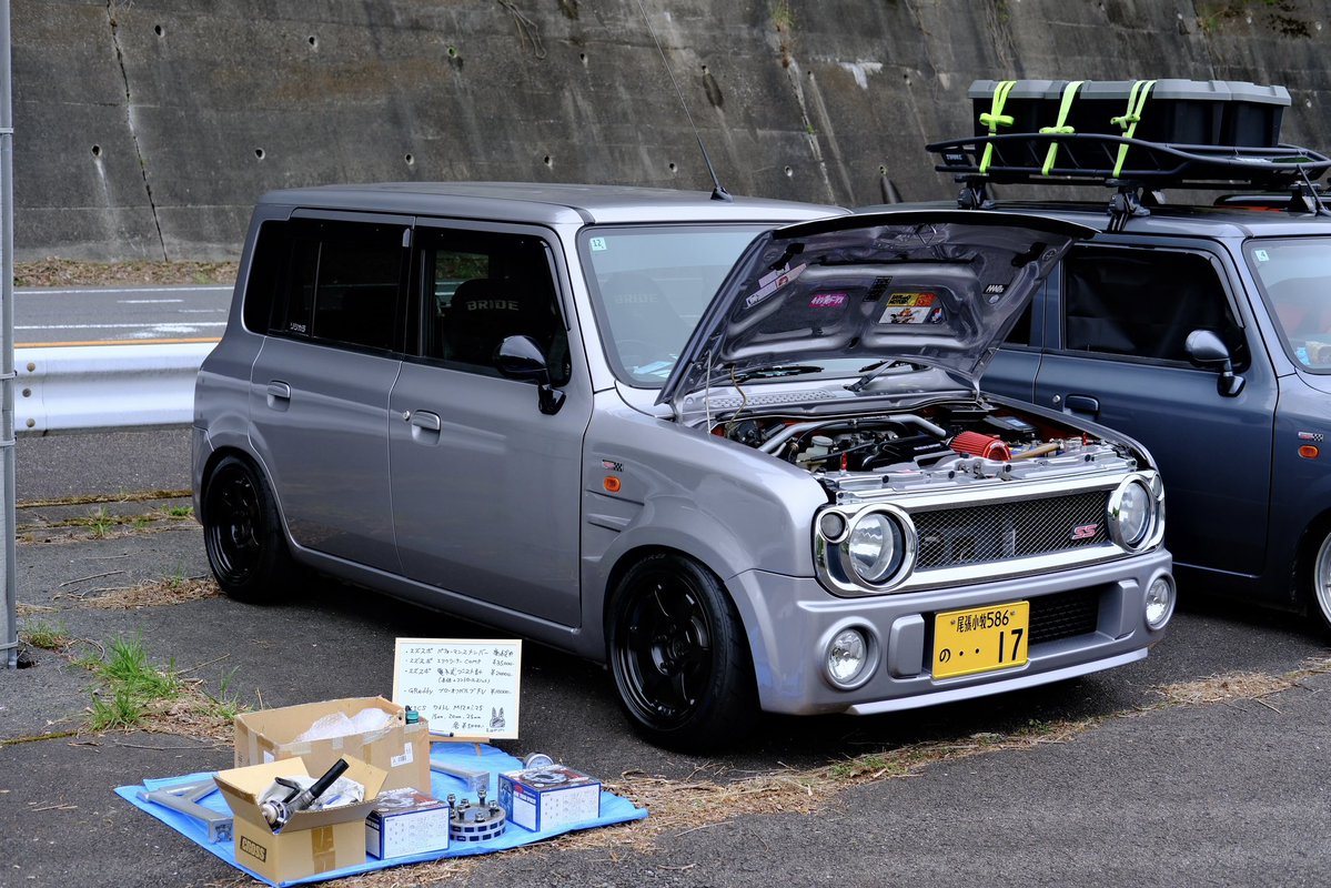 とむ tweet media