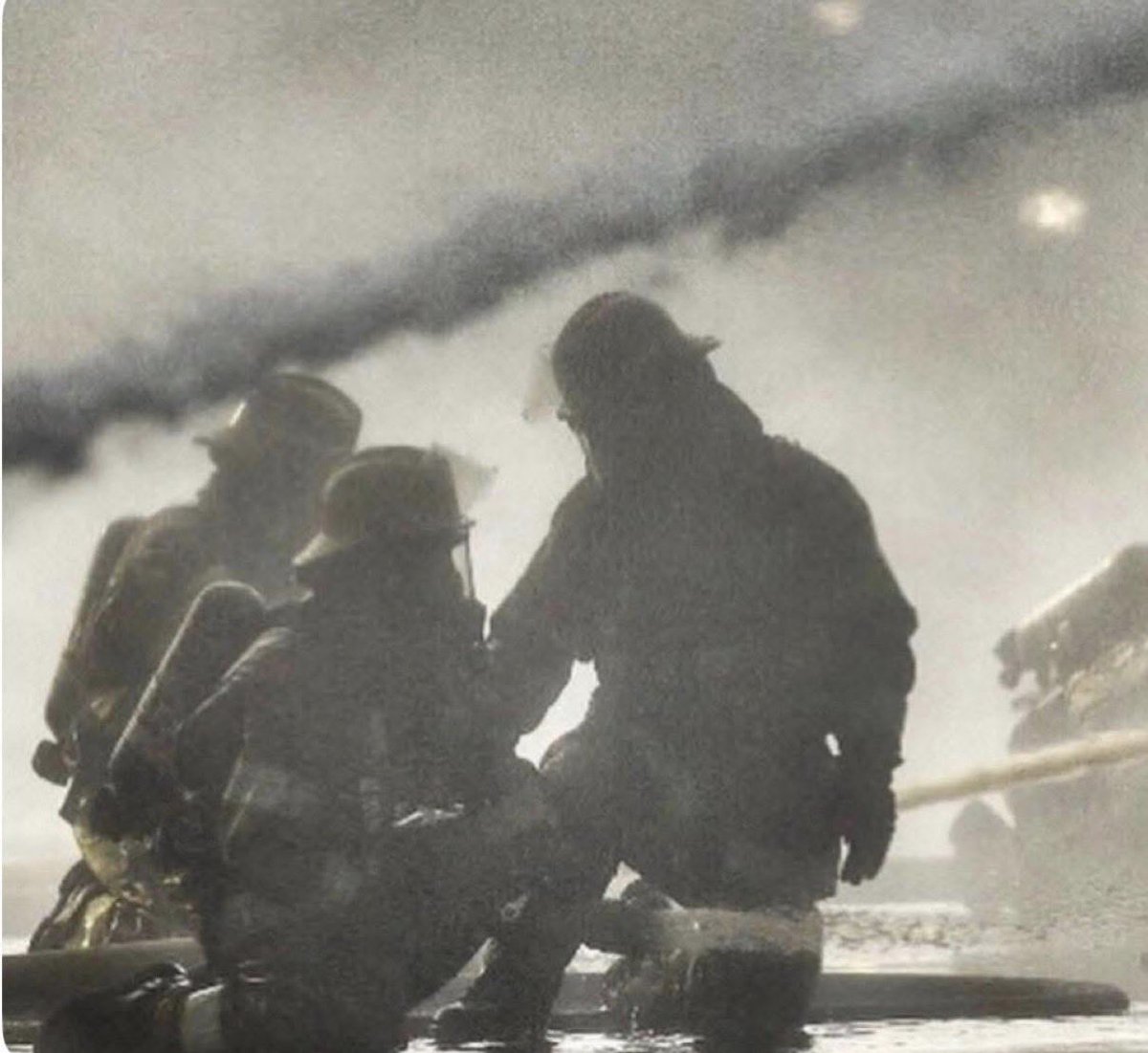 APL Pompiers Laval tweet media