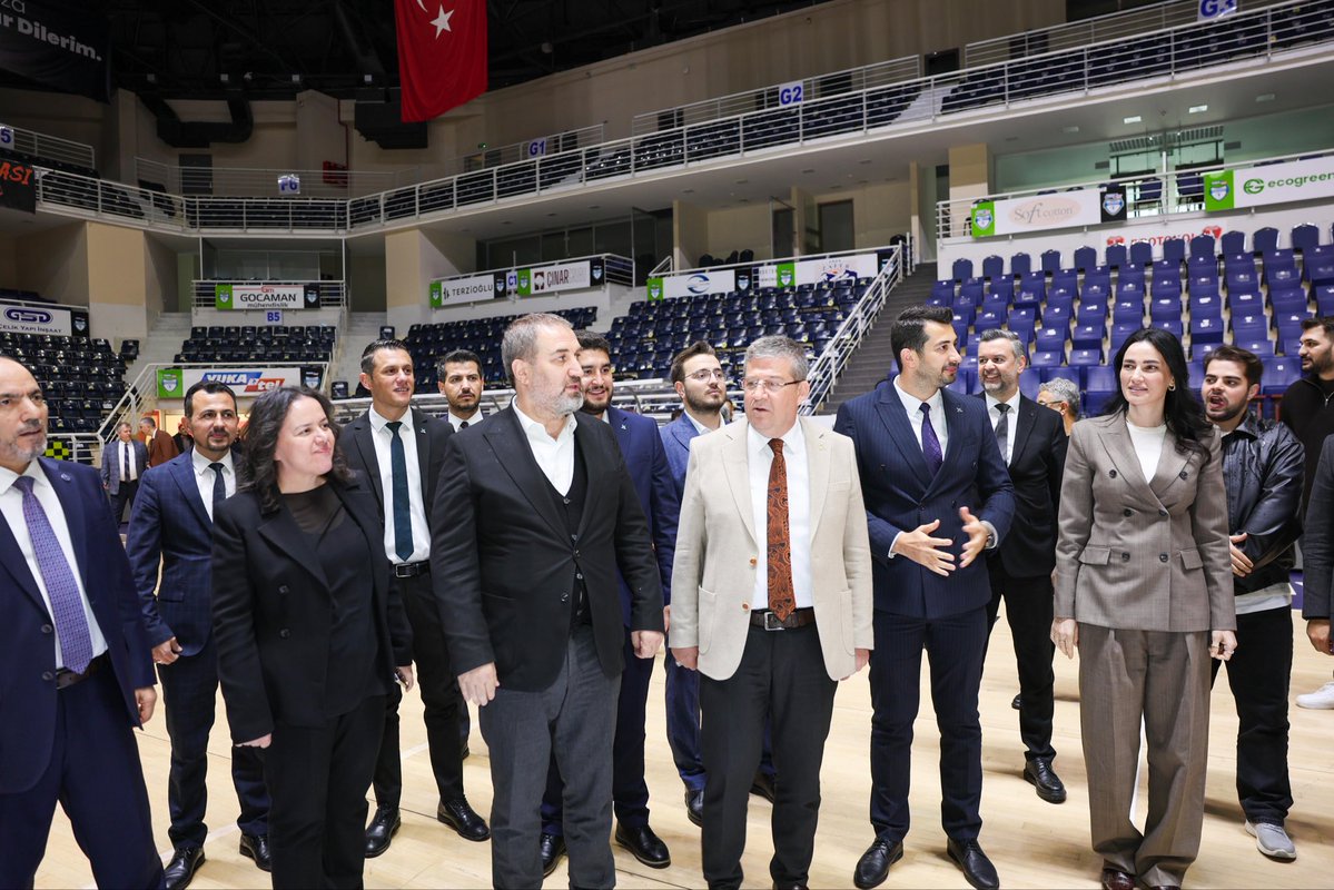 Seda Sarıbaş tweet media
