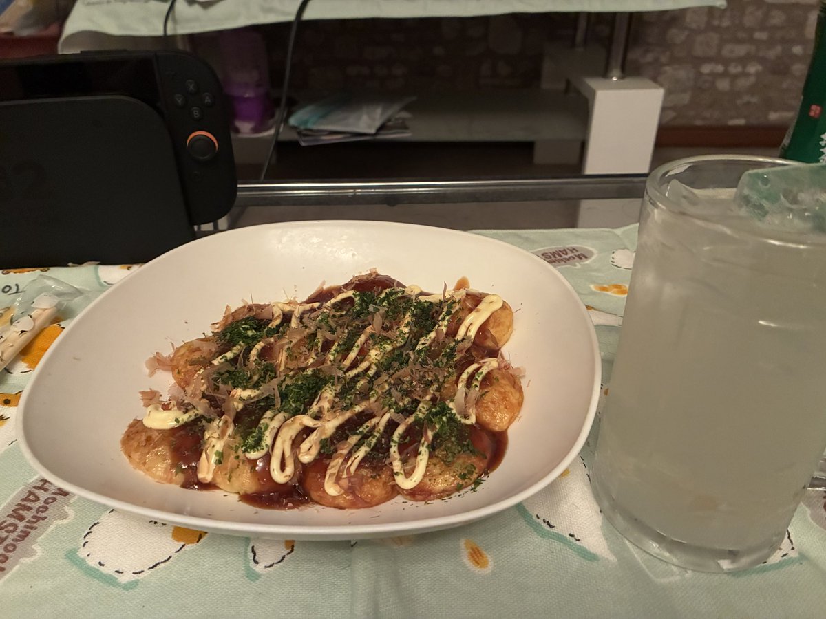 みつやサイダー tweet media