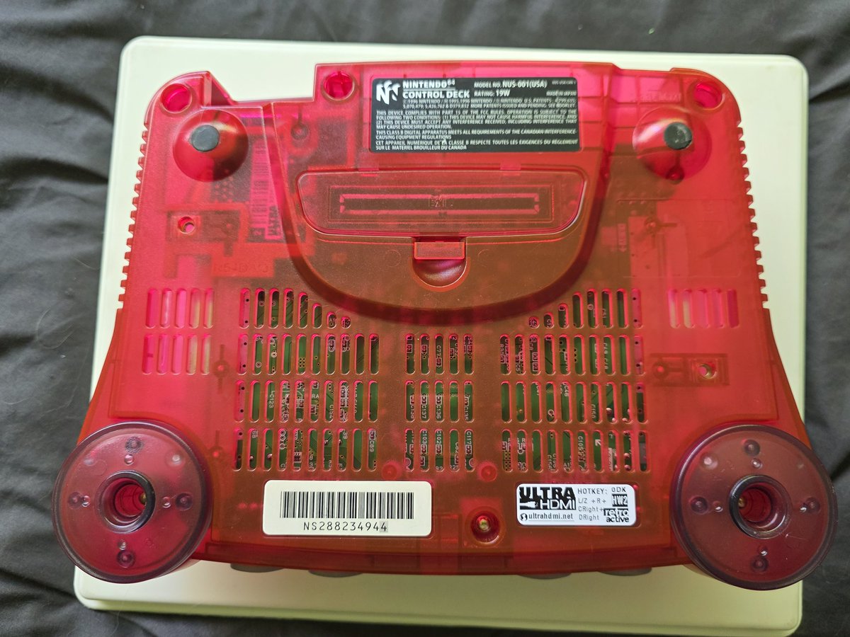 Funtastic (OEM SHELL) N64, fully recapped. Region-free + RGB ...