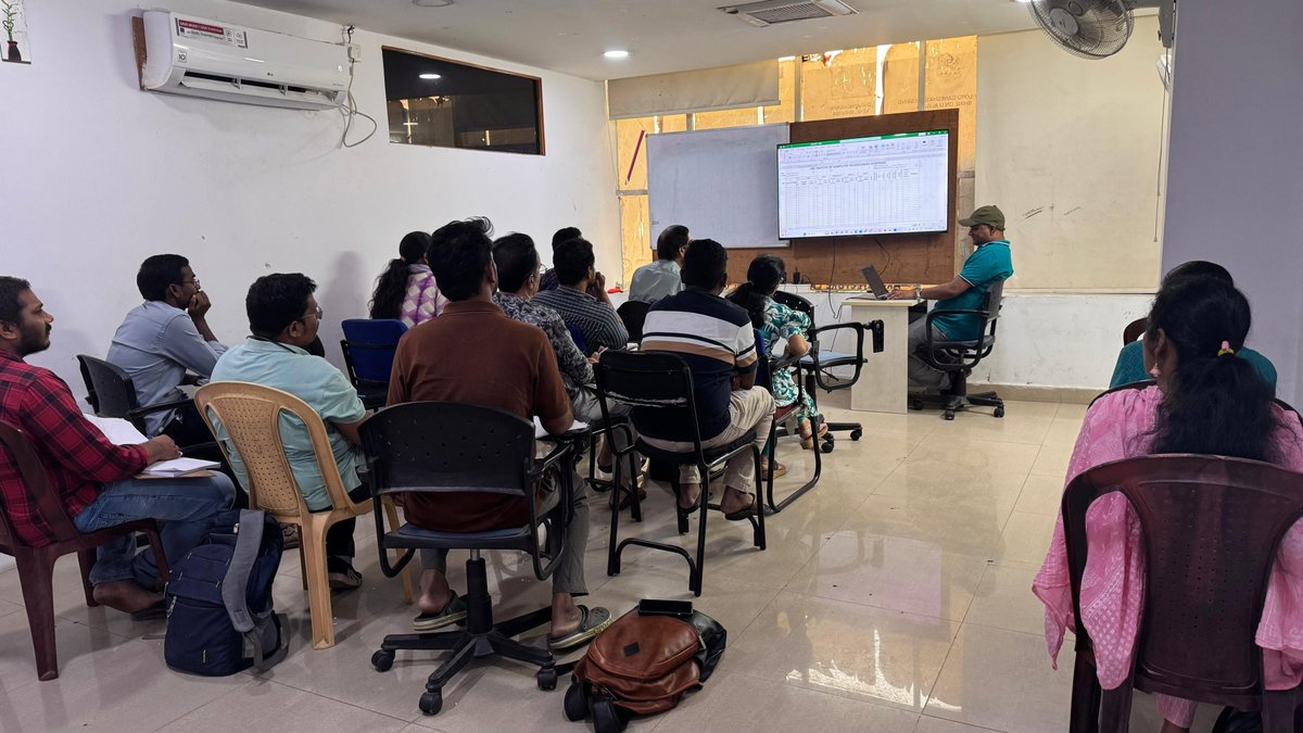 capital_trainer's tweet image. #GST Training in Hyderabad - The best Training Institute for taxation in Hyderabad Capital Trainers Hyderabad 
Contact us 9848179899 #hyderabad