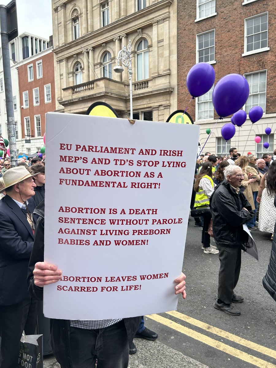 TheTruthSetMeFr's tweet image. #MARCHFORLIFE #DUBLIN #IRELAND #3WAITPERIOD #abortionisnothealthcare #LovethemBoth #4May2026