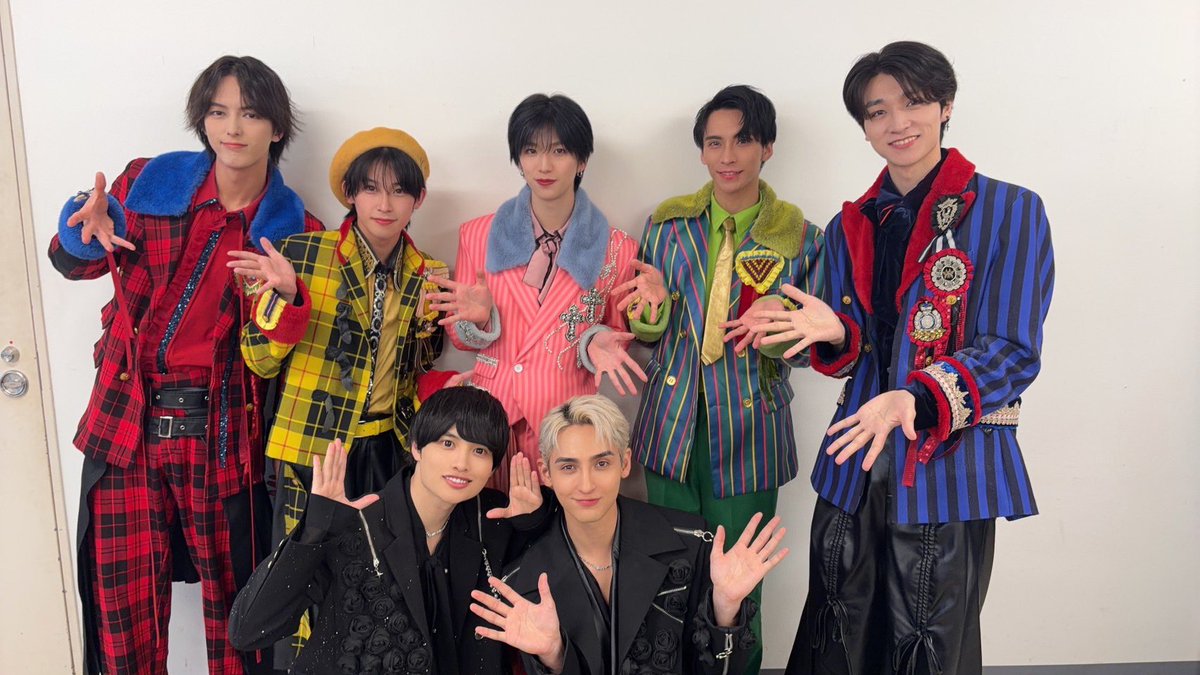 NOA_LIT0215's tweet photo. 今日イオンモール東浦さん #ヒガフェス 
ライブ楽しかったです！

MCのさゆりさんと本日ご一緒した@PeruPines のお二方ともお写真撮らせていただきました📸ありがとうございます

夜は金山CLUBSARUで1時間ライブ🙌🏻🙌🏻
今日も充実しましたm(_ _)m(*^^*) https://t.co/PMRQnagn8h