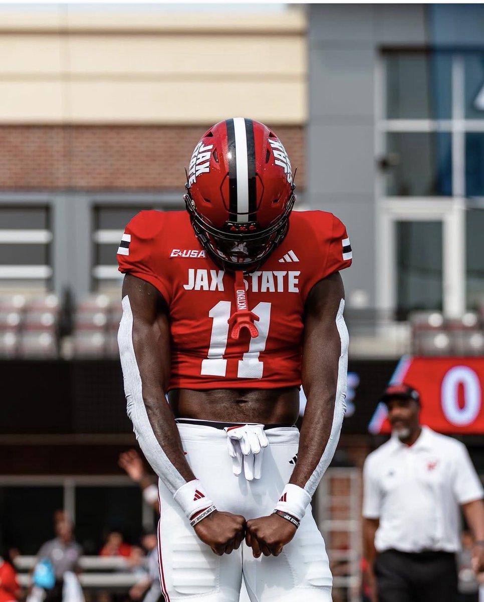 NewtonFBRecruit's tweet image. 2027 CB Landes English @honeybadger9_ offered by #JaxState @ChadSimmons_ @RecruitGeorgia @CovNewsSports #NEWTONBOYZ #Culture #OutworkEverybody #GRIT