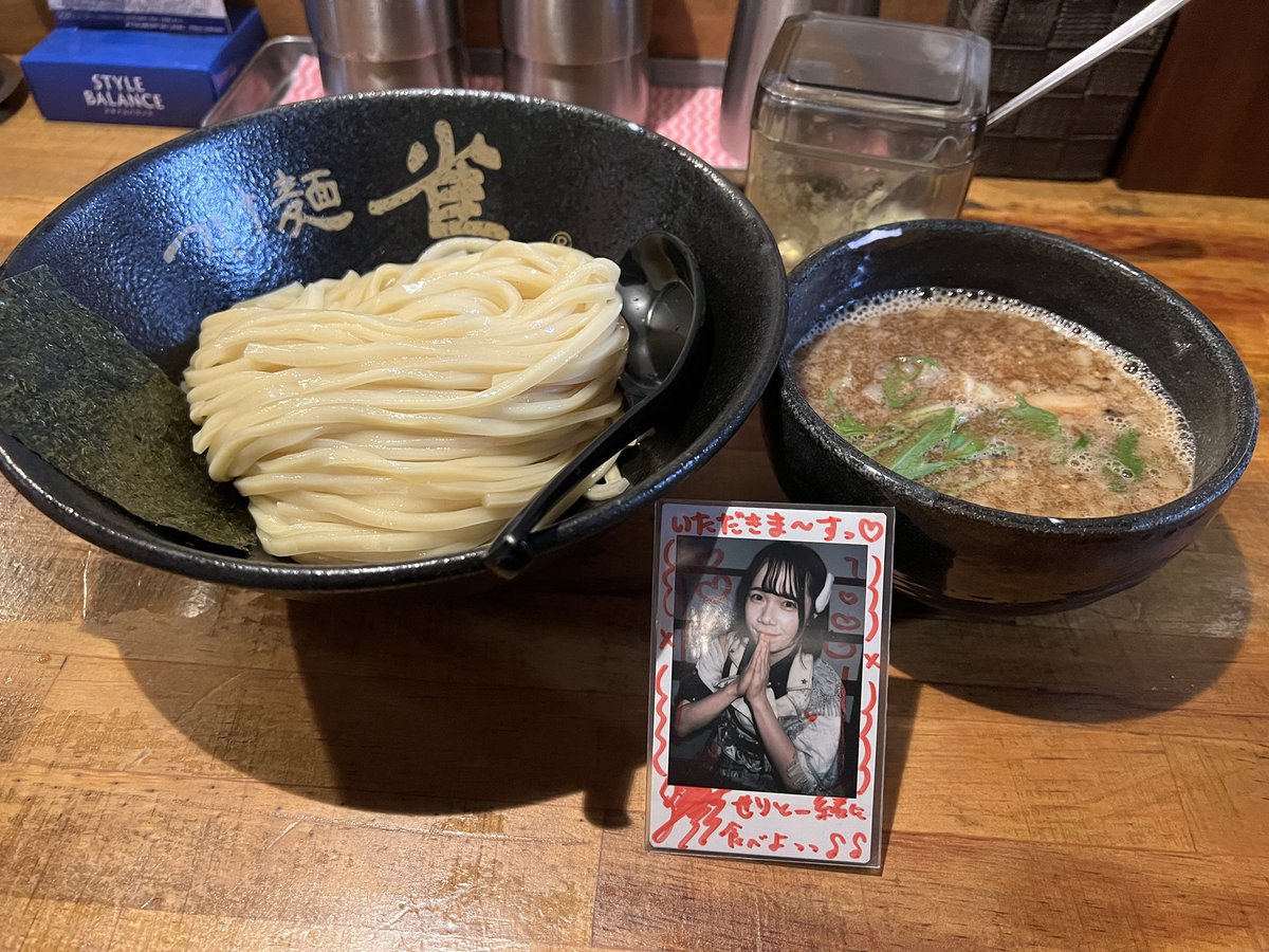 まるち tweet media
