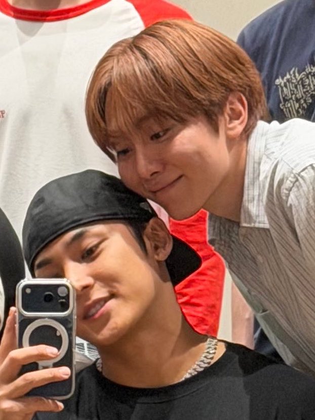 joey♥︎♡ tweet media