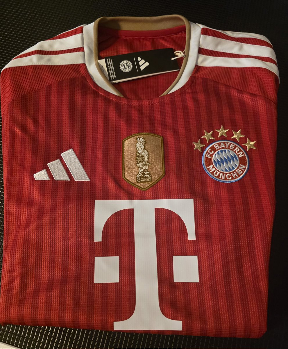 MIK🔴⚪#packmas tweet media