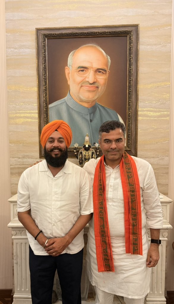 Amandeep Singh tweet media