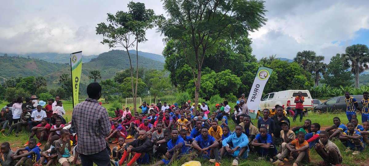 _TSUROTrust's tweet photo. 𝐄𝐦𝐩𝐨𝐰𝐞𝐫𝐢𝐧𝐠 𝐘𝐨𝐮𝐭𝐡 𝐓𝐡𝐫𝐨𝐮𝐠𝐡 𝐒𝐩𝐨𝐫𝐭, 𝐇𝐞𝐚𝐥𝐭𝐡 &amp; 𝐎𝐩𝐩𝐨𝐫𝐭𝐮𝐧𝐢𝐭𝐲 ⚽🏐🌱

In  the heart of 𝐑u𝐬i𝐭u, 𝑇𝑆𝑈𝑅𝑂 𝑇𝑟𝑢𝑠𝑡 brought communities  together for dynamic Youth Sports Competition, with games proudly  hosted at 𝐍d𝐢m𝐚 𝐇i𝐠h S𝐜h𝐨o𝐥 https://t.co/ifds4XaihU