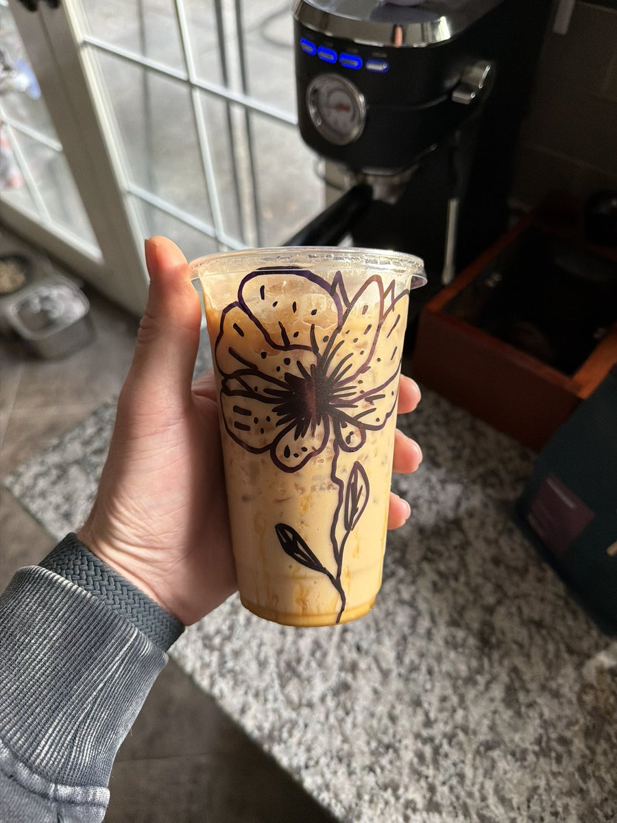 Zachary tweet media
