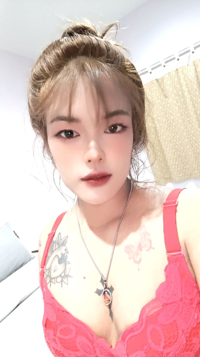 ßçŗñ🌼 tweet media