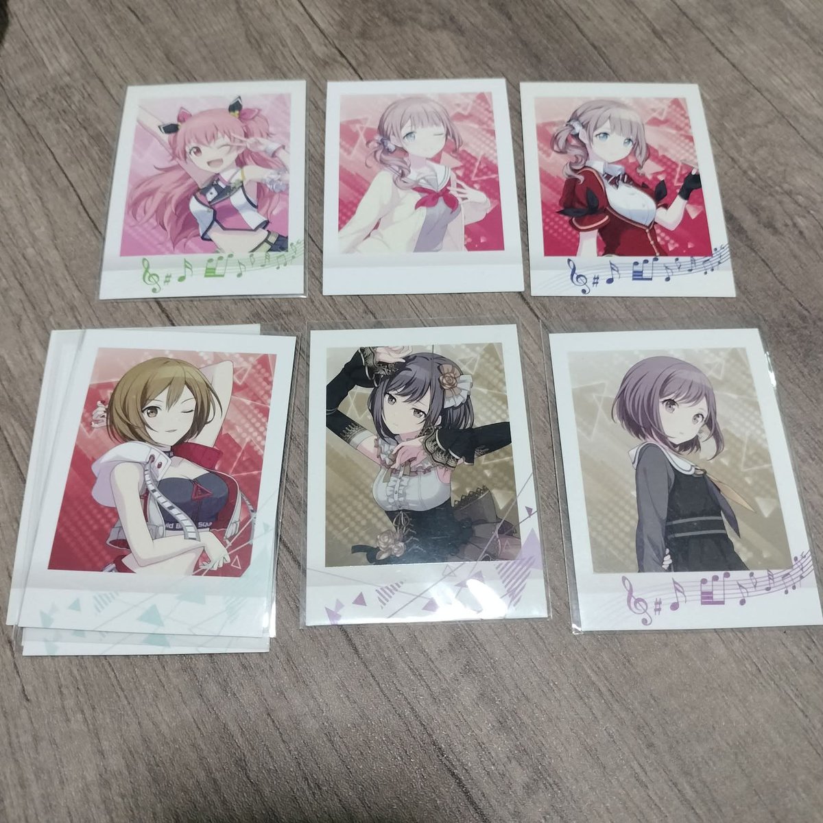 rabbit♡ พร้อมส่งปักหมุด tweet media