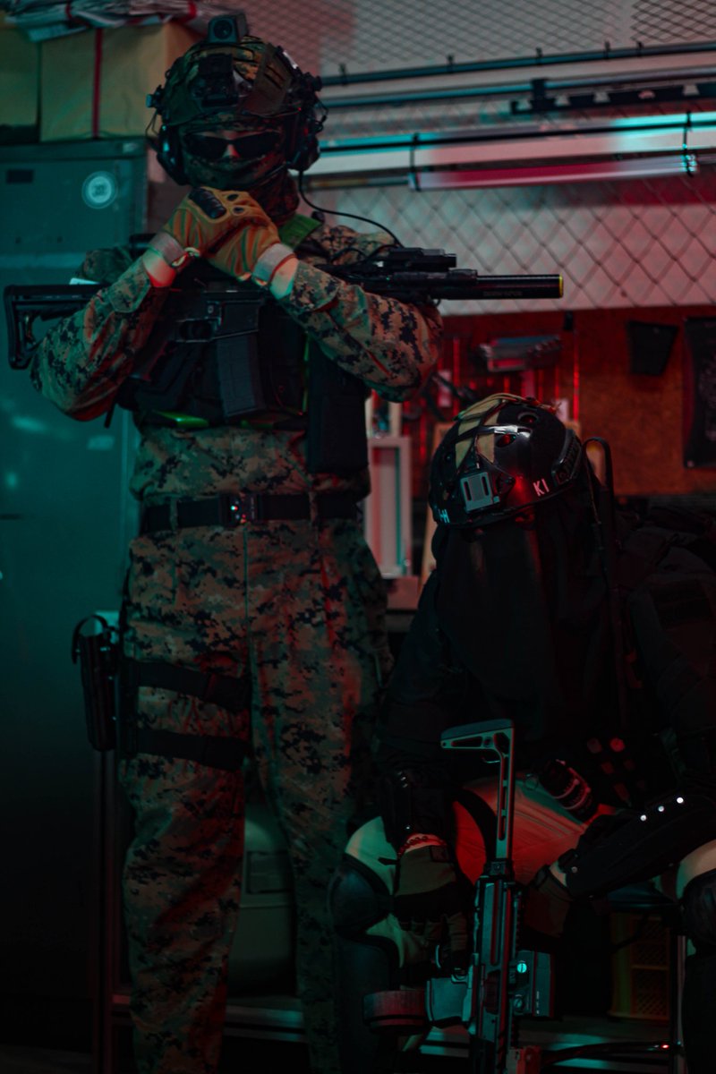 kimnewbie07's tweet image. #callofduty #COD #könig #horangi

"뭘 봐. 구경났어?"

📸:@Huyu0280 
🐯:@hoshijora1126