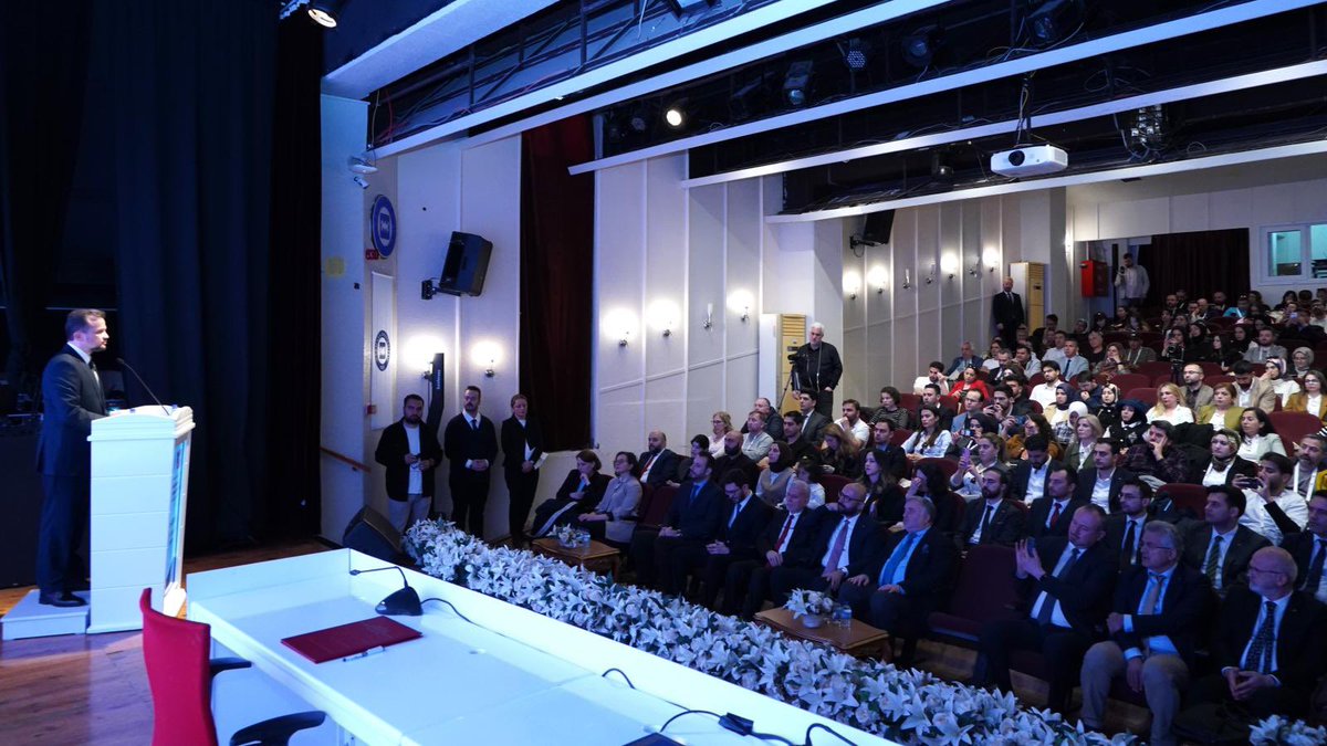 aybuint's tweet photo. Koordinatörlüğümüz, Türkiye Ulusal Ajansı Avrupa Dayanışma Programı Koordinatörlüğü tarafından 28–30 Nisan 2026 tarihlerinde İstanbul’da düzenlenen “Eurodesk Türkiye Değerlendirme Toplantısı-I” programına katılım sağlamıştır.🌸💫🌟 https://t.co/Nf3g6ifule