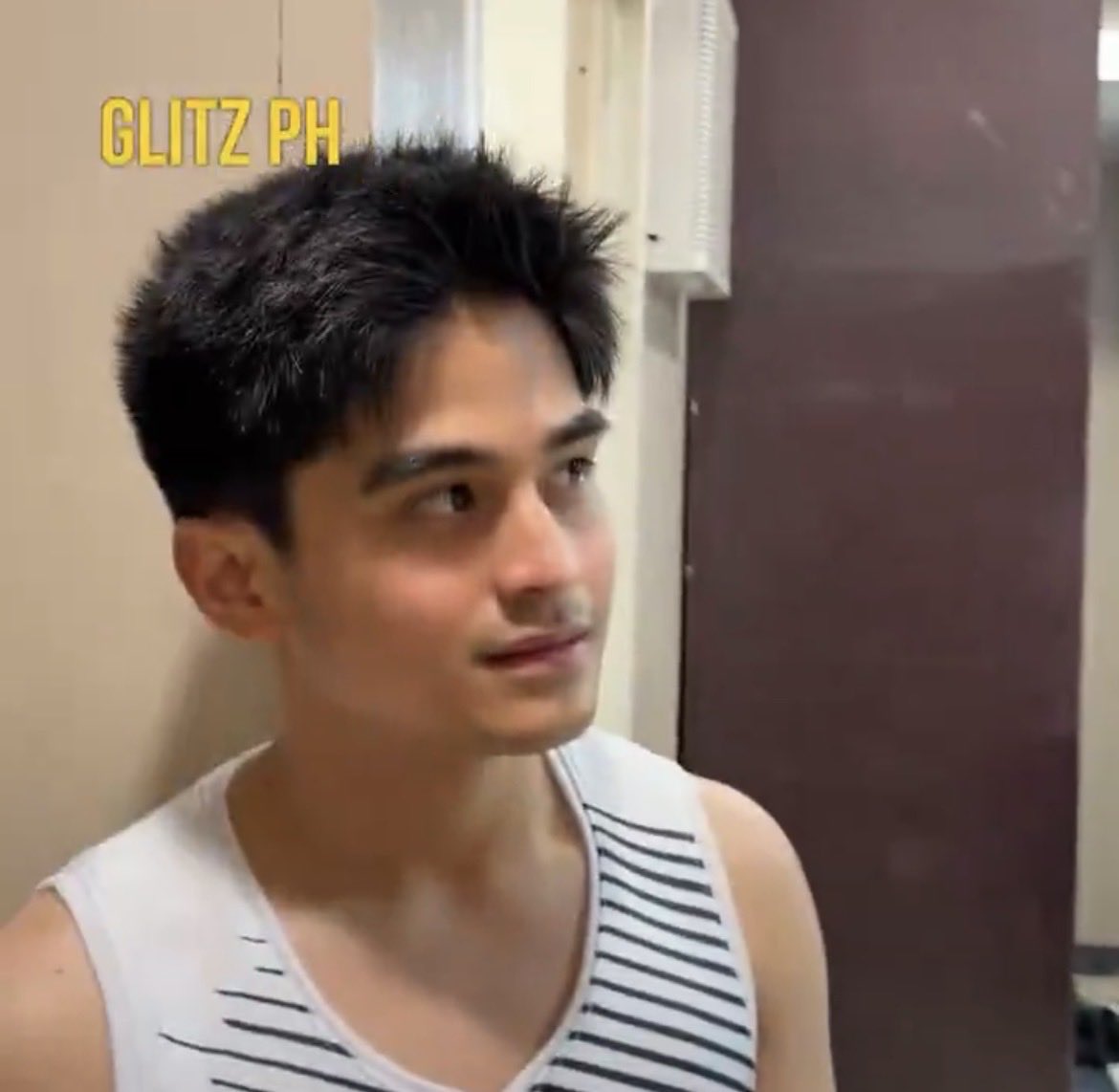 sherliii01's tweet photo. Eto ba yung look of love?
#RAWI https://t.co/6wLIYgujL2