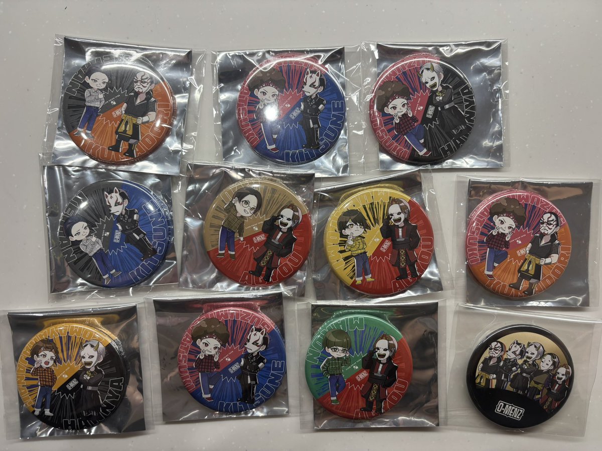 dekoboko_oshi's tweet photo. O-MENZ グッズ 譲渡

譲▶︎画像のもの

求▶︎定価+送料

グッズ整理のためお譲りします。
郵送でのやり取りでお願いします。
振込or PayPayお支払い後発送いたします。 https://t.co/1bbbUV0uVb