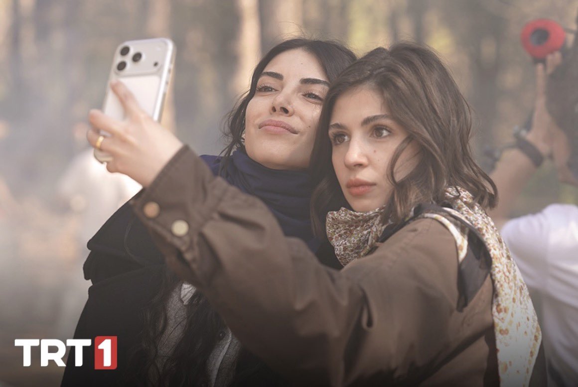 Ero tweet media