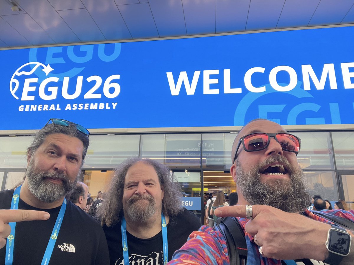 mggtTaylor's tweet photo. Back at EGU- come see our special Cluster panel - https://t.co/8KcxaFyXBv #seasOfTheSun #EGU #EGU26 #spaceRocks #shaneembury https://t.co/Zxowd8pqYS