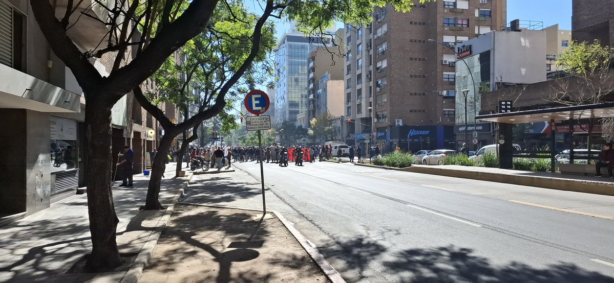 cordobesokk's tweet image. De a poco se empieza a calentar la calle en Córdoba..
