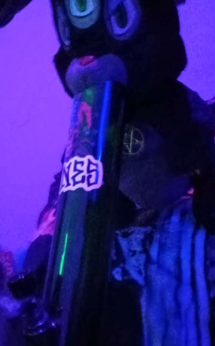 TATTOO2INK's tweet image. Would be Nice if everyone Just got a Bong &amp;amp; Got along 
&amp;amp; or #Edibles work to if ur not trying Lung train strengthen in moderation  #Cannabis #BeNice #Oracle said too