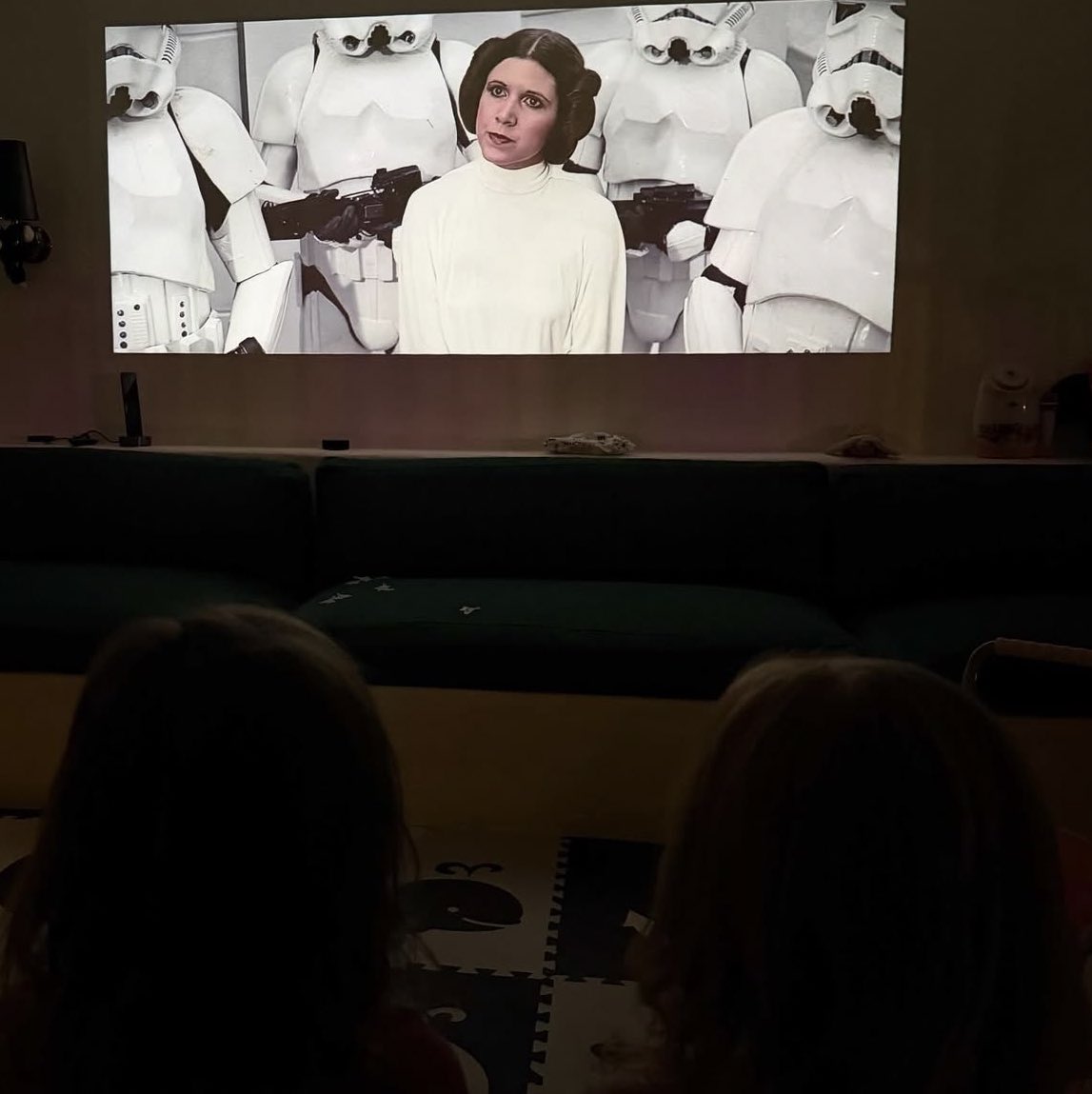 Star Wars Holocron tweet media