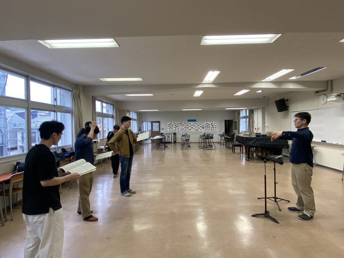orphe1973's tweet photo. 6月の定期演奏会に向けて強化練習を行なっております。
県外団員も参加で充実した練習ができました。
6/14(日)安芸区民センターでお待ちしております♪ https://t.co/Sh5FtiQGbY