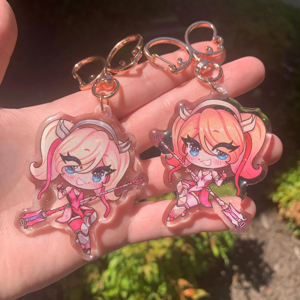 alocowberry's tweet image. and dont think i forgot about my mercy main family...... all mercy keychains/stickers are back in stock over on my etsy!! includes pink, crimson and fallen angel!

order here &amp;gt;&amp;gt; etsy.com/shop/Alocowber…

[ #art #overwatch #mercy #mercyoverwatch ]