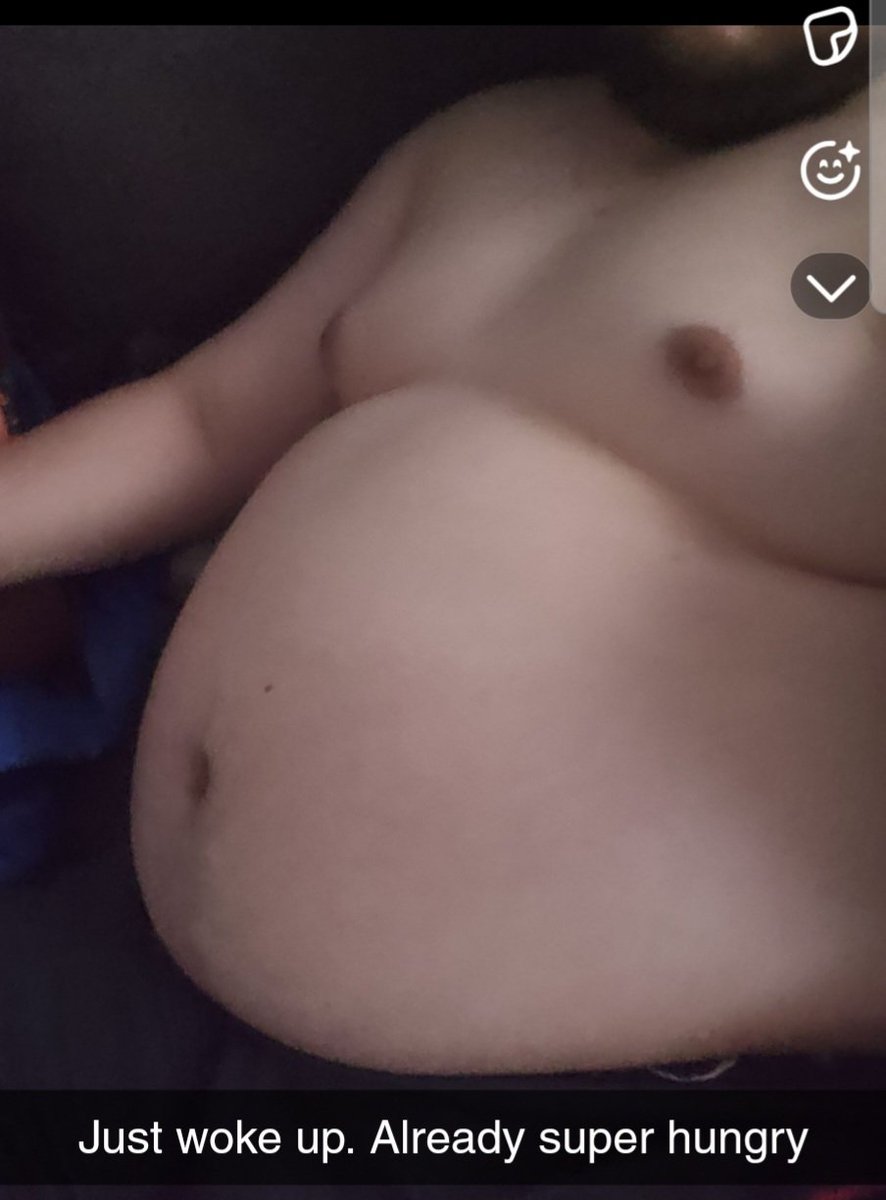 GluttedBorb's tweet photo. 2024 vs 2026~ Can't wait to see how I'll look in 2028~ https://t.co/wB053htxy6