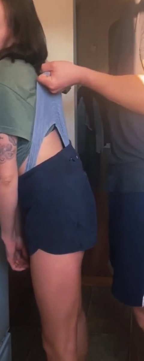 Wedgie tweet media